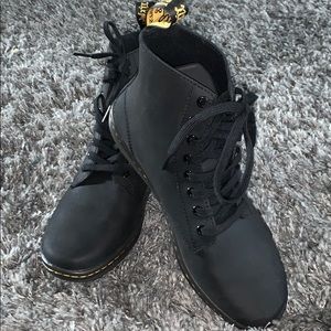 Dr.Martin Tobias size 8